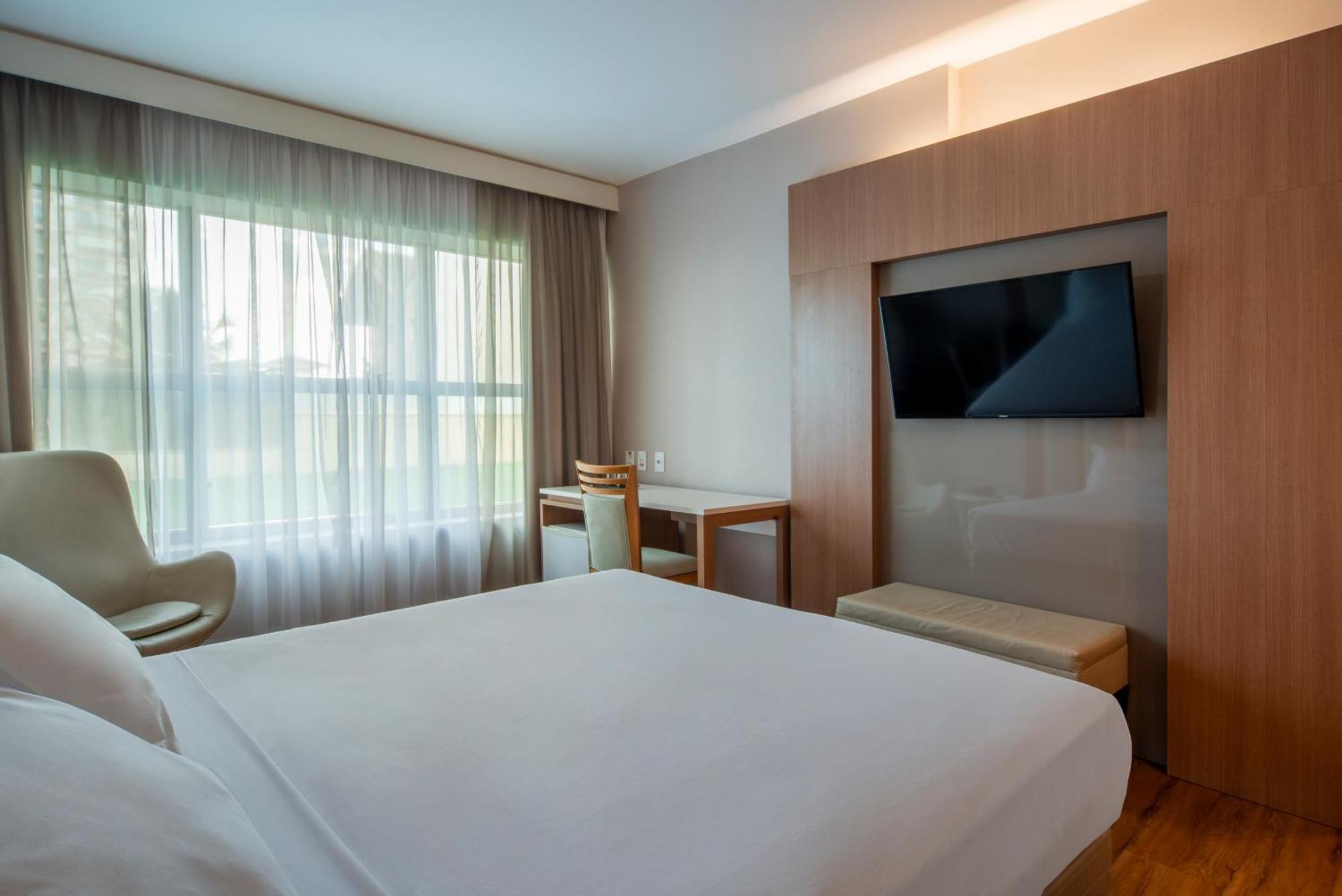 Hotel Laghetto Stilo Barra 4*